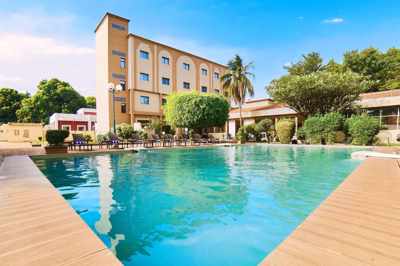 Dunia Hotel Bamako Centre Buitenkant foto