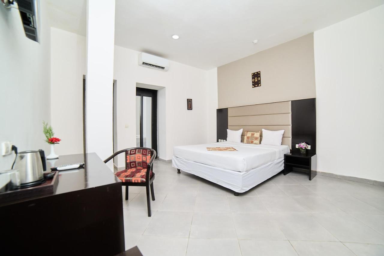 Dunia Hotel Bamako Centre Buitenkant foto